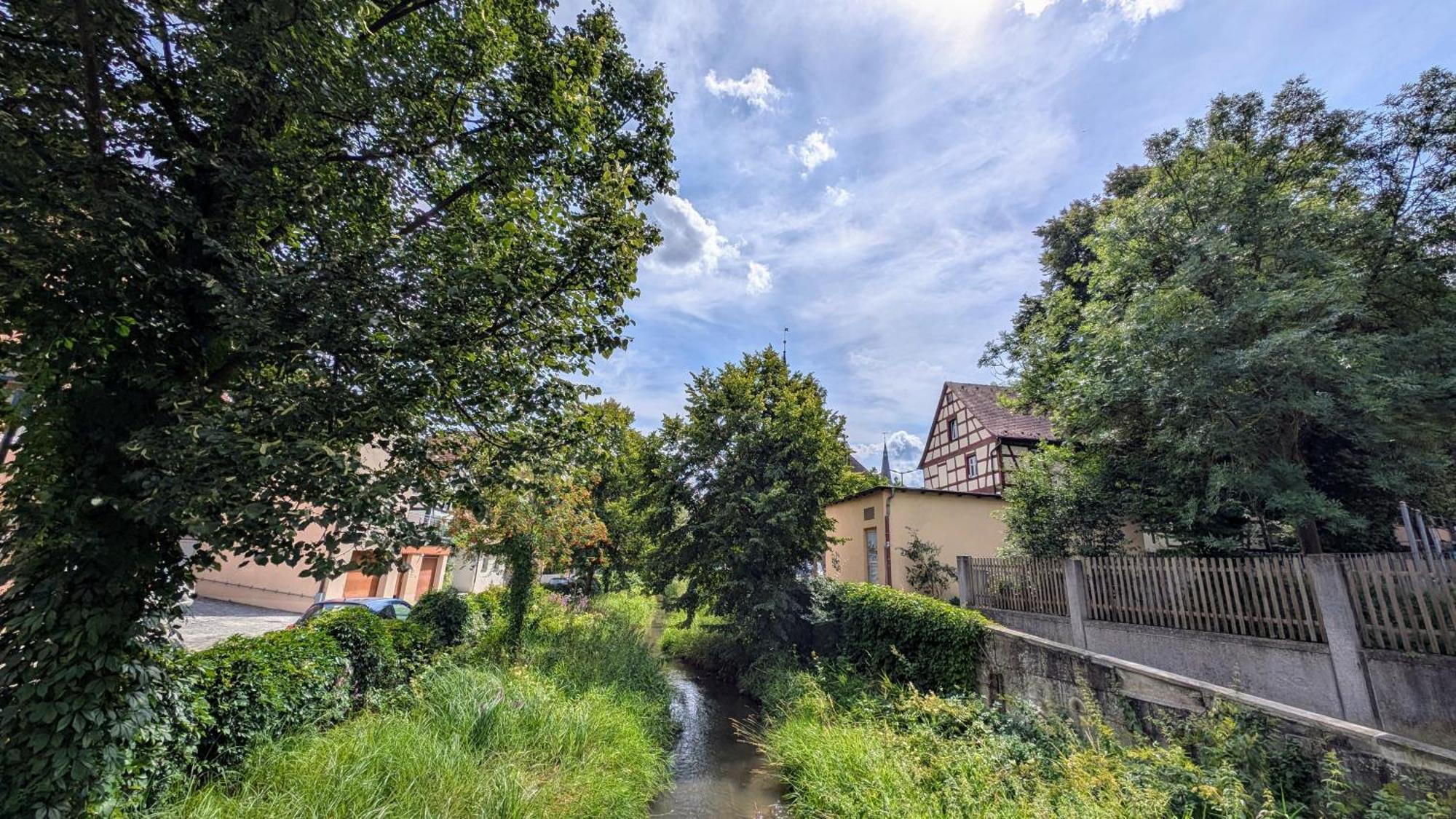 Apartment Altes Zollhaus - - Lovely - Luxury - Maisonette Schwabach
